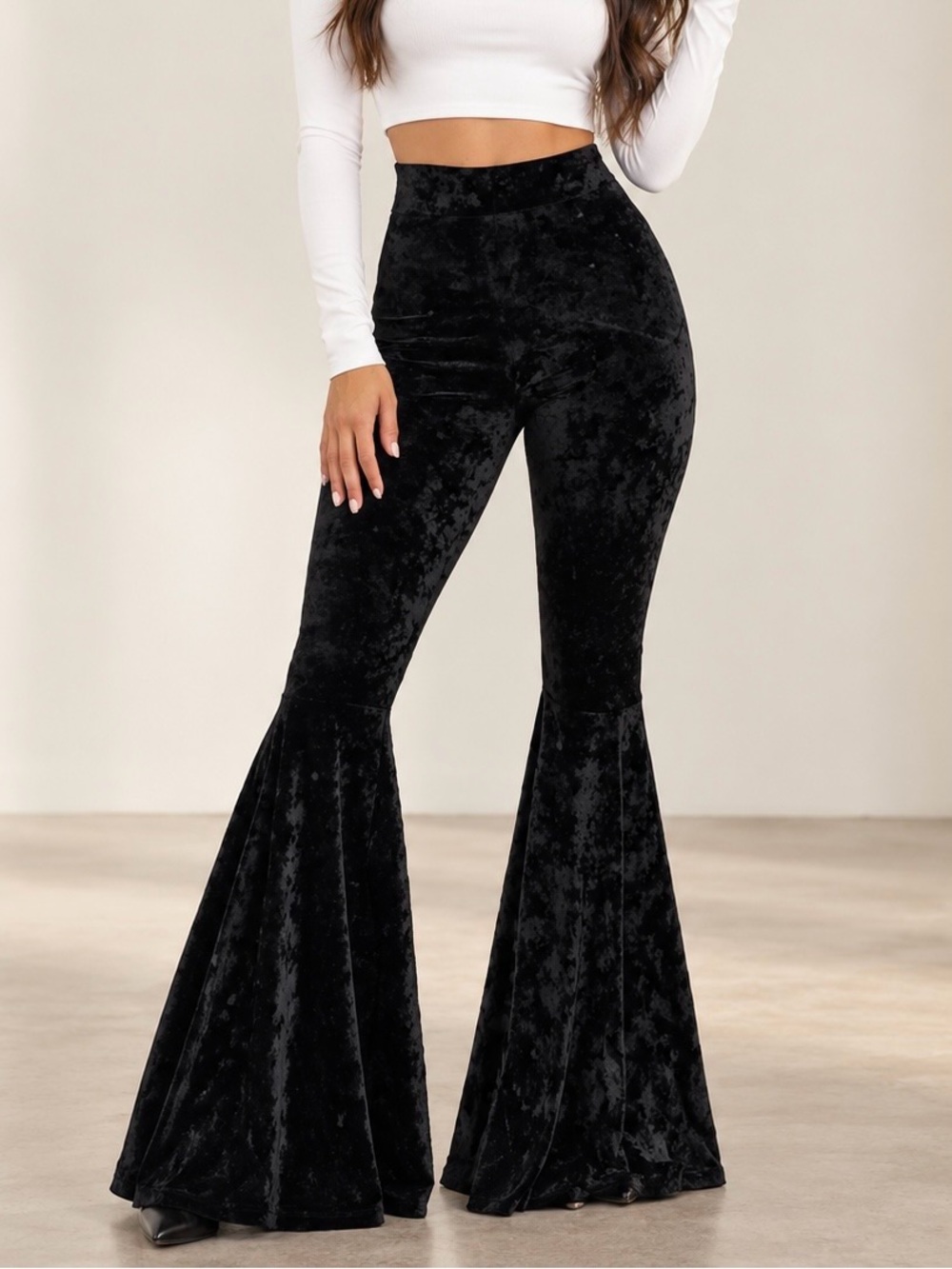 High-Waist Black Velvet Flared Leggings size Medium
